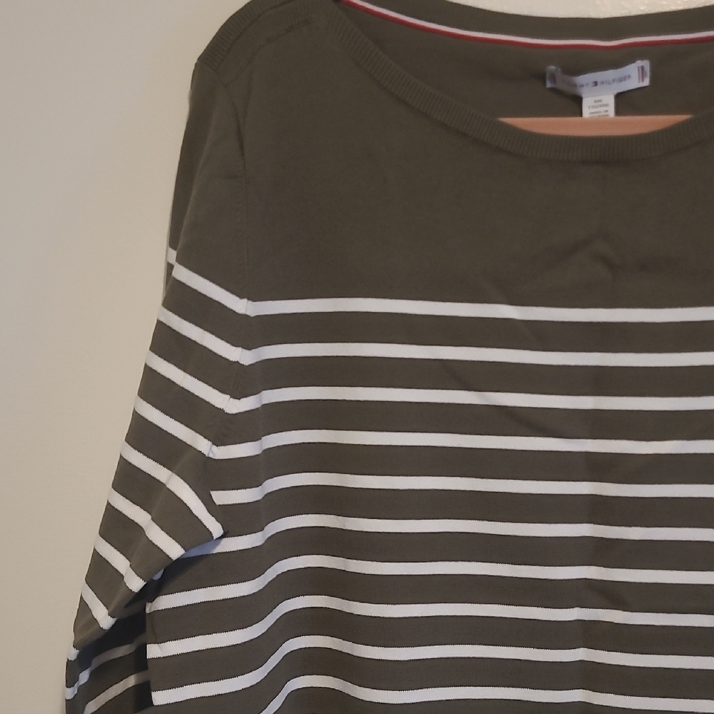 Tommy Hilfiger Olive and White Striped Sweatshirt - Picture 3 of 7